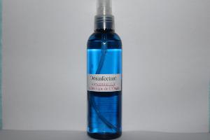 Désinfectant flacon bleu 100 ml avec vaporisateur