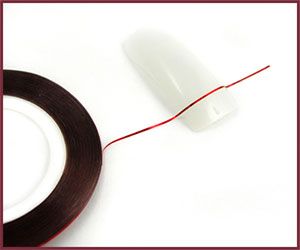 Fil fin ROUGE autocollant, pour la décoration de l'ongle, striping tape