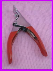 Pince guillotine (coupe ongles, coupe capsules) couleur rouge